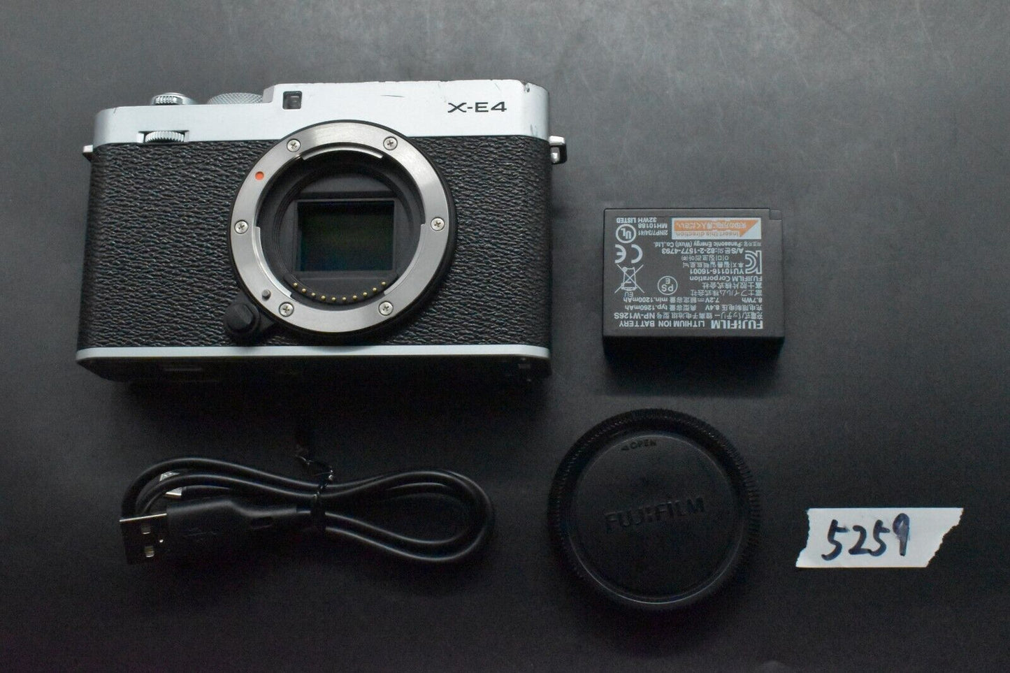 [1 Yr warranty] Fujifilm X Series X-E4 Mirrorless Digital Camera Silver 5259