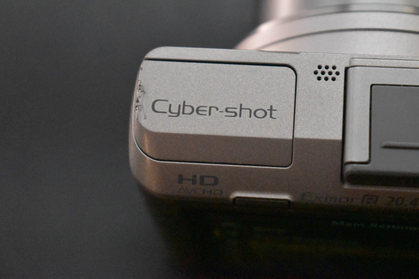 [1 Yr Warranty] SONY Cyber-Shot DSC-HX50V 20.4MP 30X Zoom Digital Camera 6585