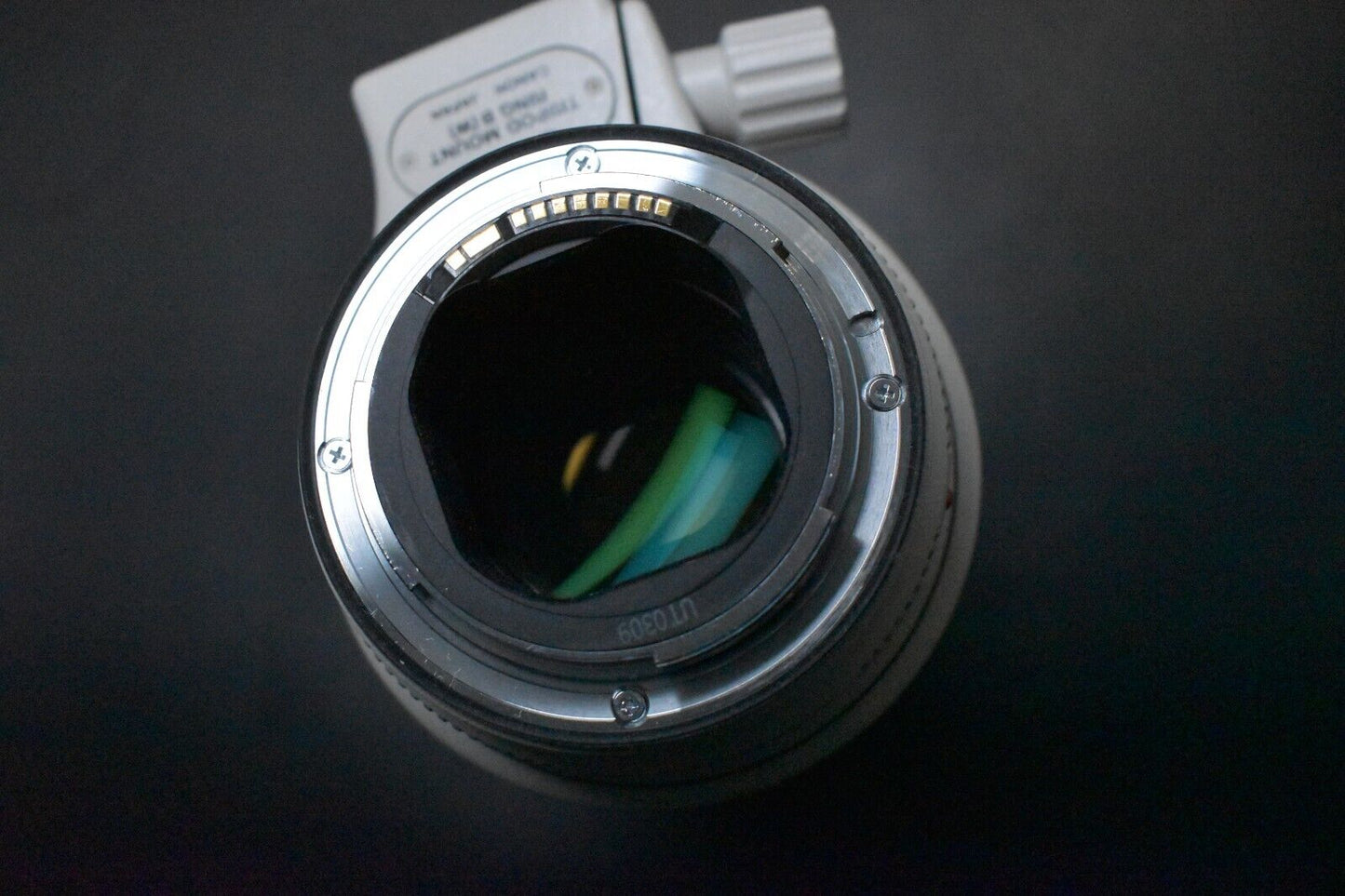 [1 Yr warranty] Canon EF 70-200mm F/2.8 L IS USM Telephoto Zoom AF Lens 5715