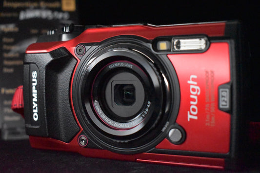 [1 Yr Warranty] OLYMPUS Tough TG-5 Red Waterproof Digital Camera JAPAN 6149