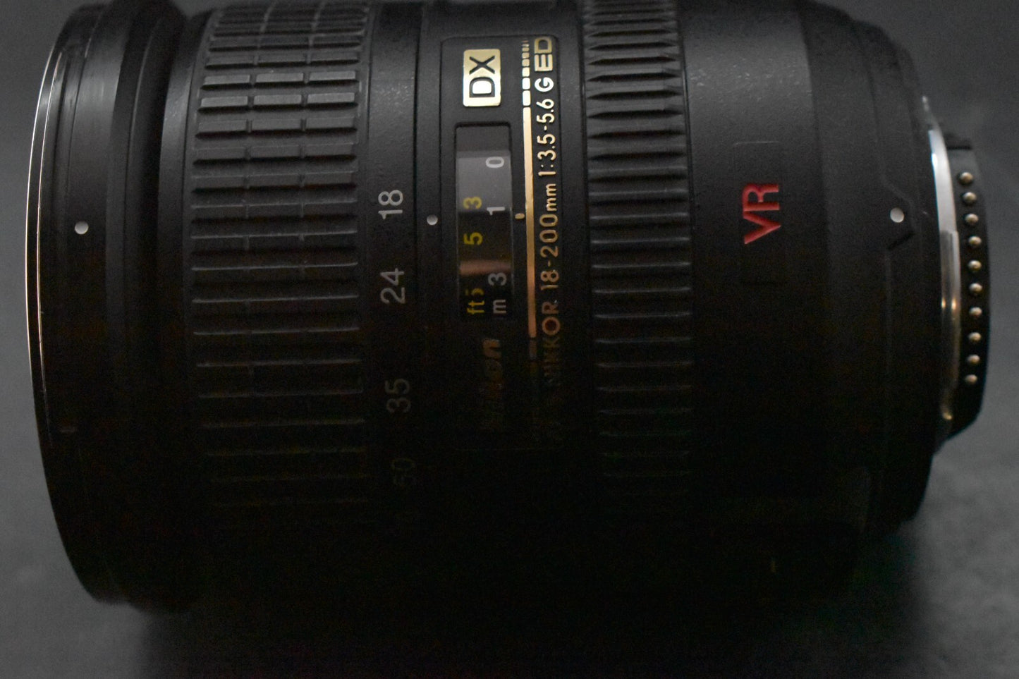 [1 Yr warranty] Nikon AF-S DX NIKKOR 18-200mm f/3.5-5.6 G ED VR II Lens 6141