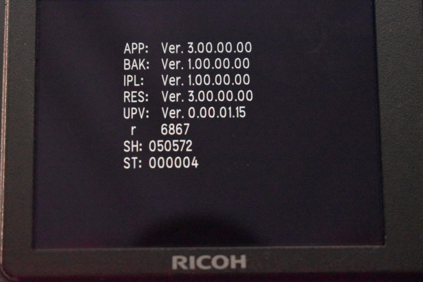 [1 Yr warranty] RICOH GR II 16.2 MP Compact Digital Video Camera 6571