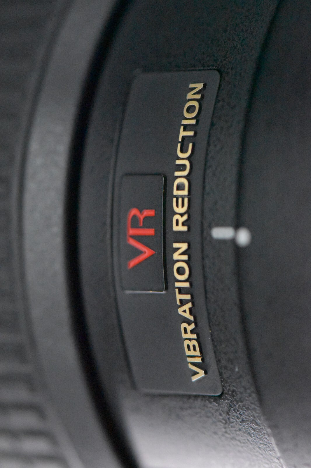 Nikon AF VR NIKKOR 80-400mm F/4.5-5.6 D ED Zoom F mount Telephoto Lens 6827