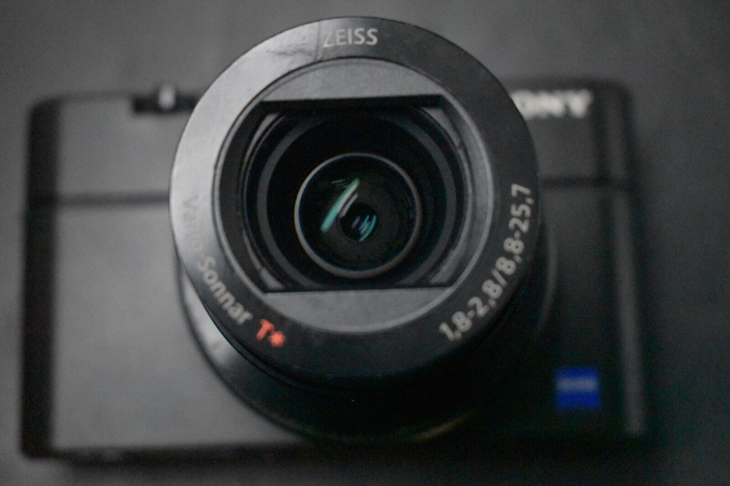 [1 Yr Warranty] Sony CyberShot DSC-RX100 III M3 Point Shoot Digital Camera 6819