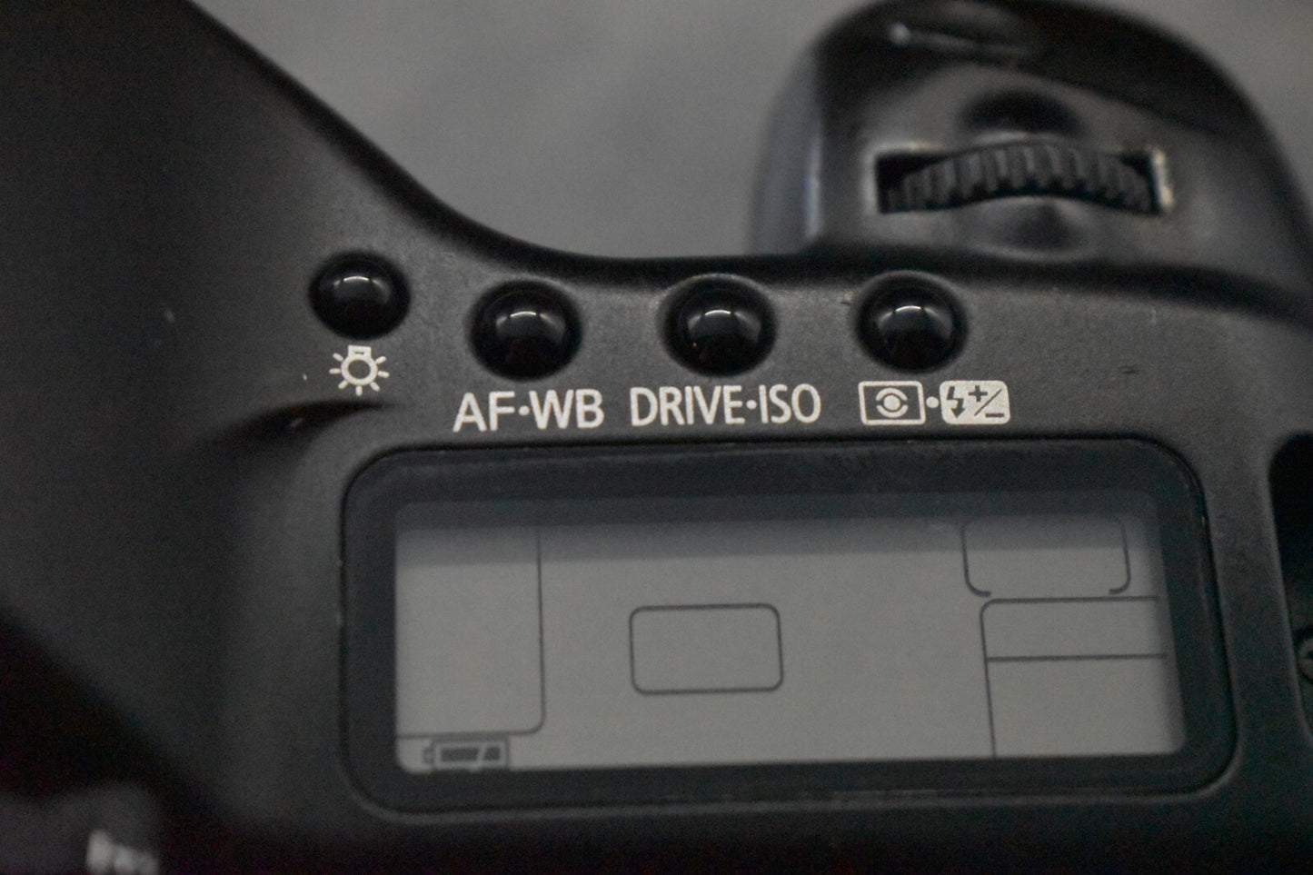 [1 Yr Warranty] Canon EOS 5D Digital SLR Full Frame Camera Body Only 6644