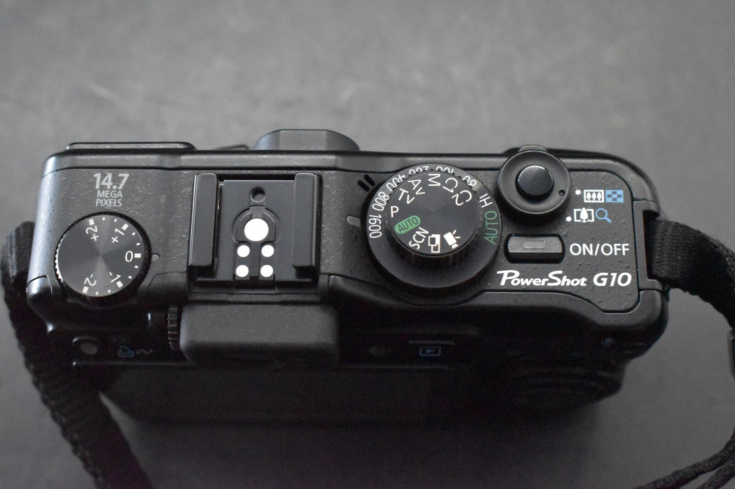 [1 Yr warranty] Canon PowerShot G10 Point and Shoot Digital Compact Camera 6415