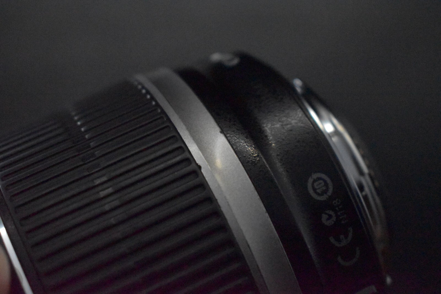 Objectif AF zoom grand angle Canon EF-S 18-200 mm f/3,5-5,6 IS du JAPON [COMM...