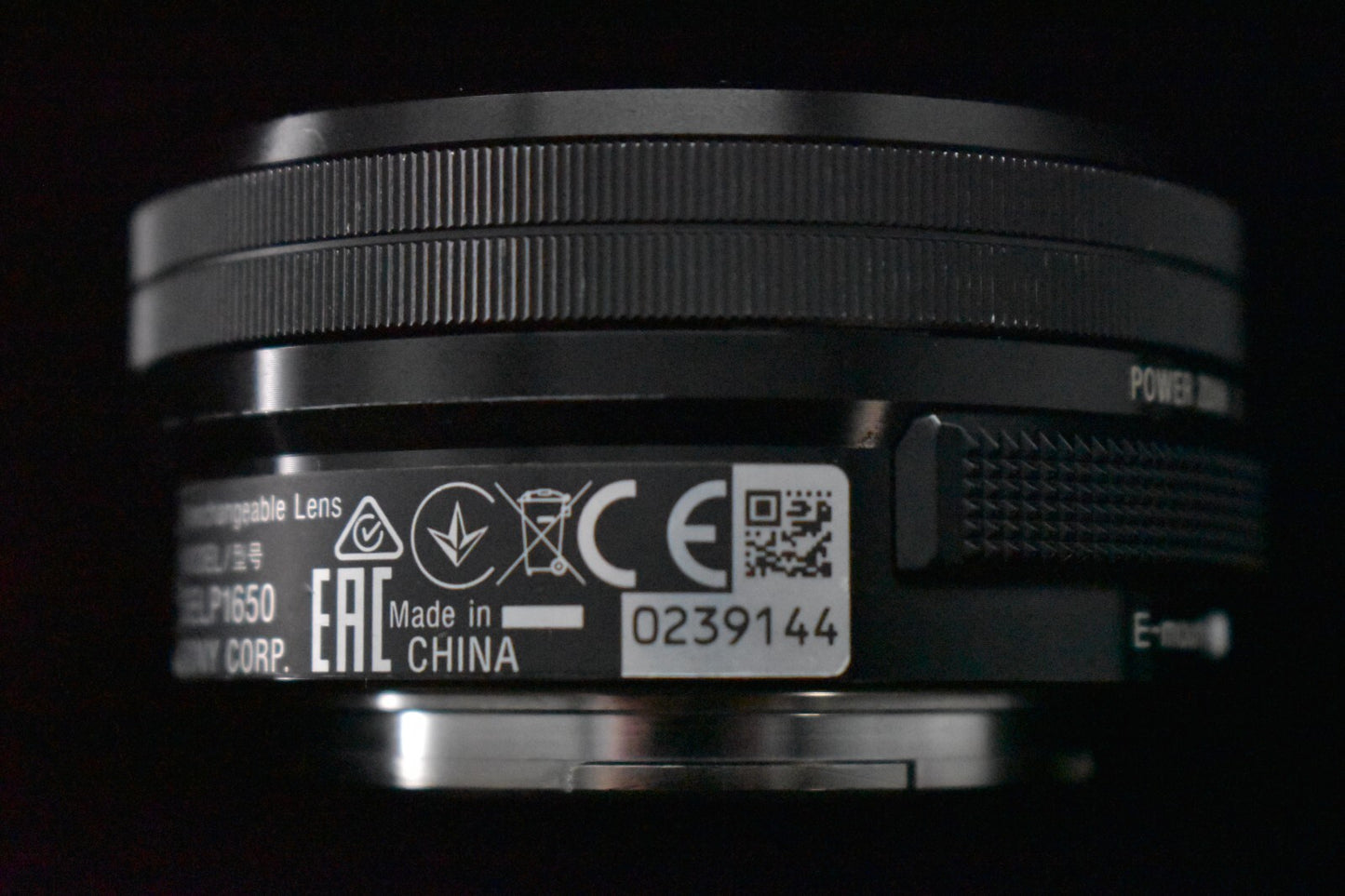 [1 Yr Warranty] Sony Alpha a6300 Mirrorless Digital Camera E 16-50mm Black 6778