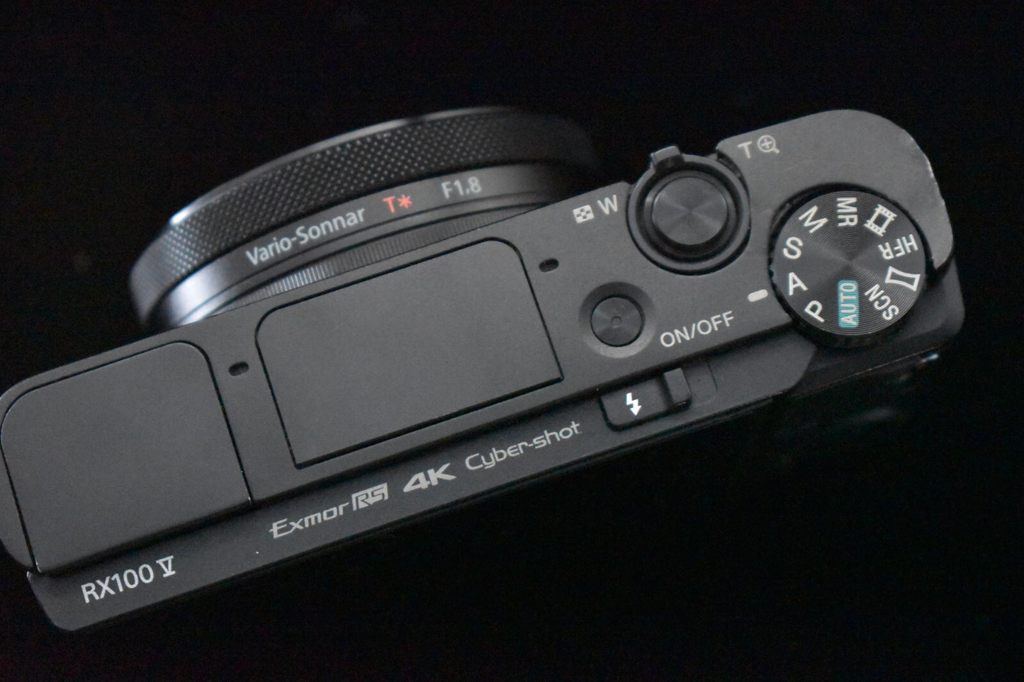 [1 Yr warranty] Sony Cyber-Shot DSC-RX100 V M5 20.1MP 4K Digital Camera 6700