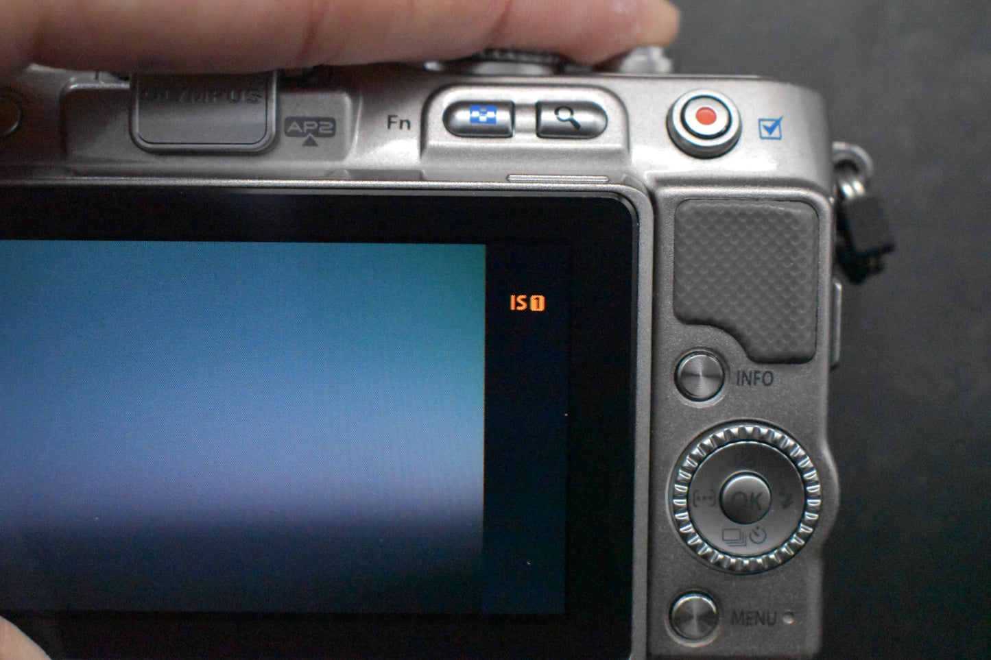 [1 Yr Warranty] Olympus PEN Lite E-PL3 Silver 12.3 MP with Lens From Japan 6357