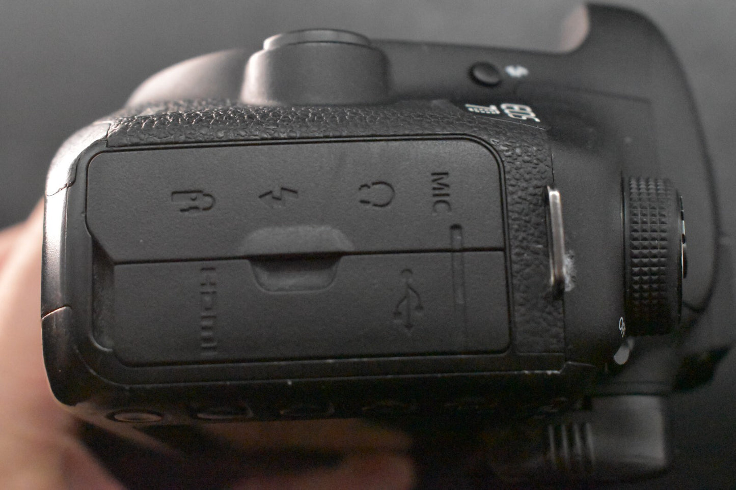 [1 Yr warranty] Canon EOS 7D Mark II DSLR Digital SLR Video Camera Used 6580