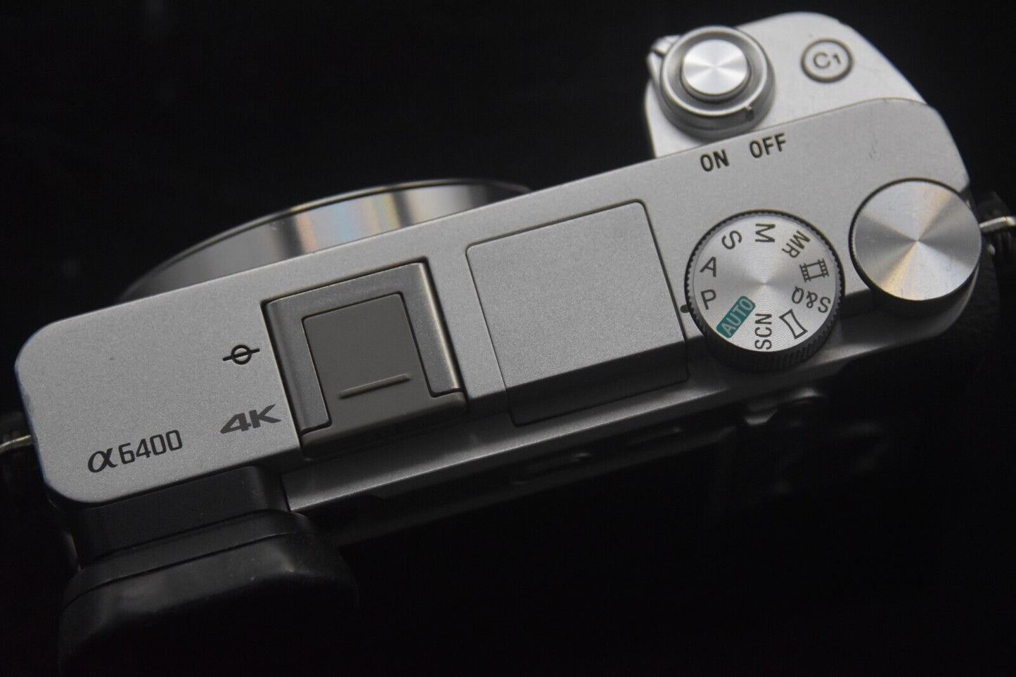 Sony Alpha A6400 Mirrorless Digital Camera Silver Body Only [MINT-] 4819