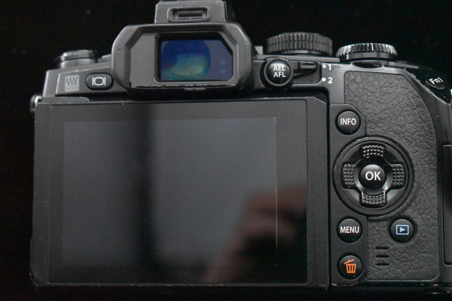 [1 Yr Warranty] Olympus OM-D E-M1 Digital Camera Black Body From JAPAN 6798