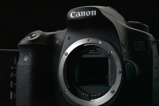 [1 Yr warranty] Canon EOS 60D 18.0MP DSLR Digital SLR Camera Pre-owned 6651