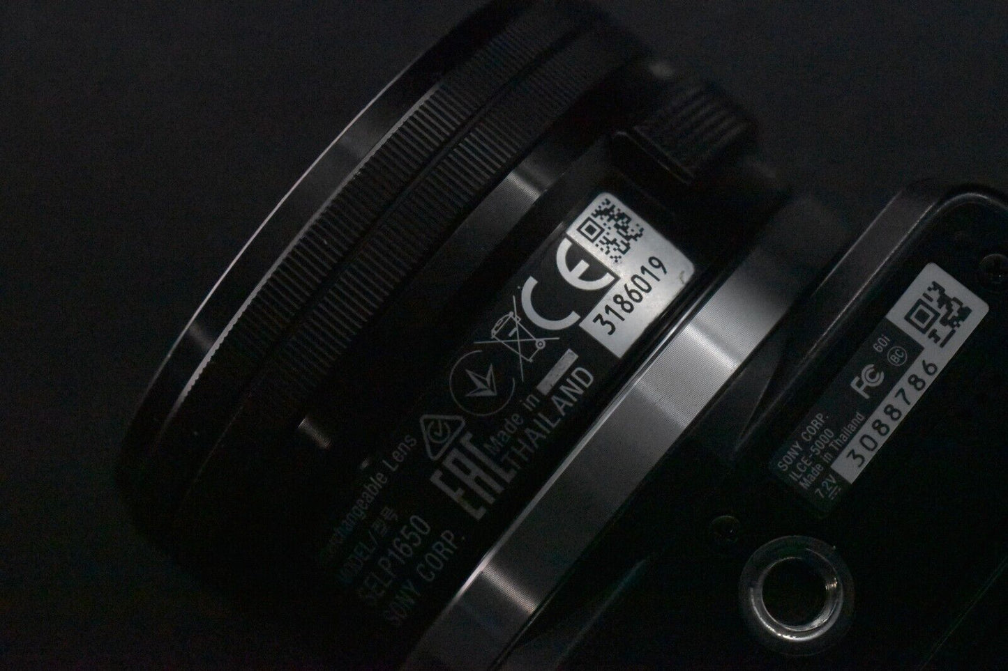 [1 Yr warranty] Sony Alpha a5000 Mirrorless Digital Camera with Lens Black 6500