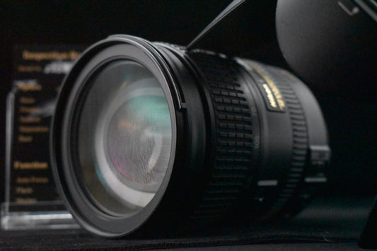 [1 Yr warranty] Nikon AF-S FX NIKKOR 28-300mm F/3.5-5.6G ED VR Zoom Lens 6831