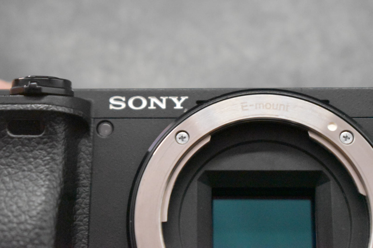 [1 Yr Warranty] Sony Alpha A6400 Mirrorless Digital Camera with lens Black 6515