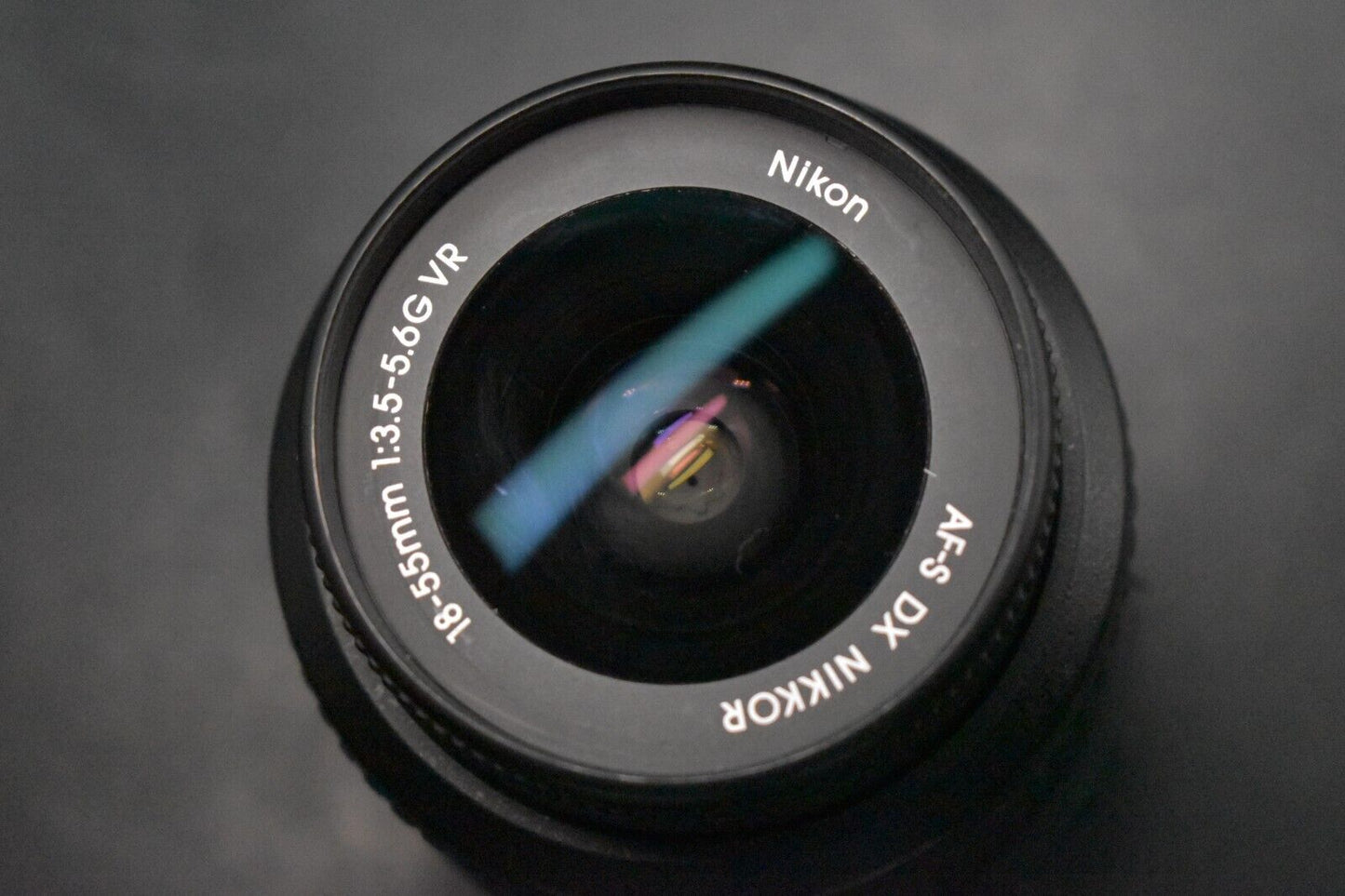 Appareil photo numérique 24,1 mégapixels Nikon D5200 boîtier noir avec 18-55 ...