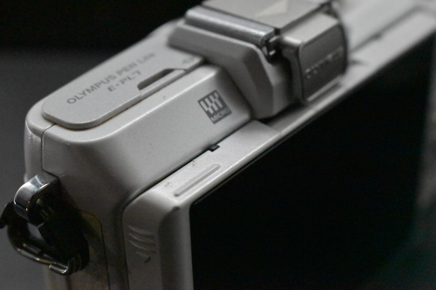Olympus PEN E-PL7 Digital Camera White with 14-42mm Lens [NEAR MINT SC7701] 5208