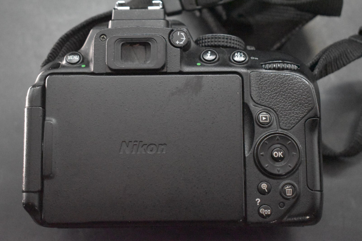 [1 Yr warranty] Nikon D5300 24.2 MP DSLR Digital Video Camera with Lens 6171