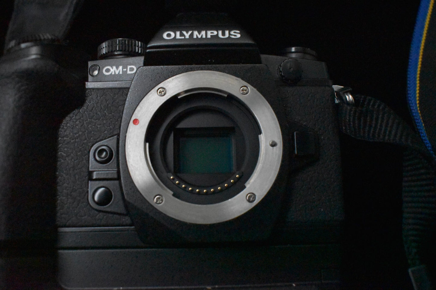 [1 Yr Warranty] Olympus OM-D E-M1 Digital Camera Black Body From JAPAN 6706