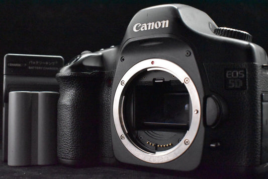 Canon EOS 5D Digital SLR Full Frame Camera Body Only [N MINT SC4857] 5422