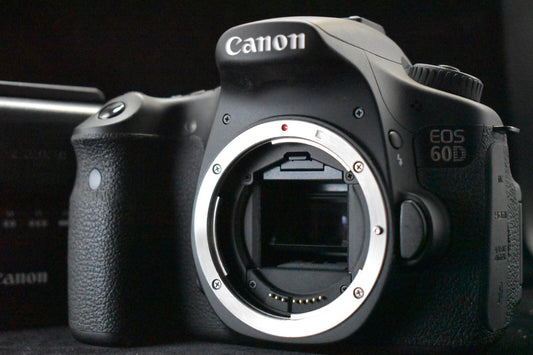 [1 Yr warranty] Canon EOS 60D 18.0MP DSLR Digital SLR Camera Pre-owned 6642
