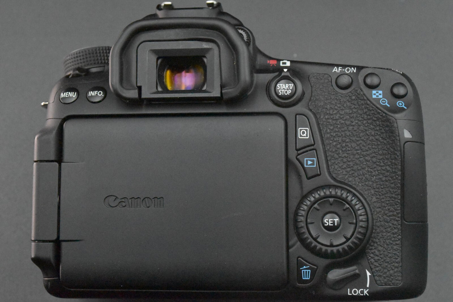 [1 Yr warranty] Canon EOS 70D DSLR Digital SLR Video Camera Body 6298