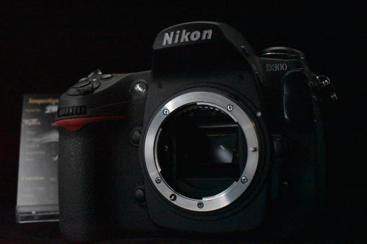 [1 Yr Warranty] Nikon D300 12.3MP Digital SLR Camera Body From Japan 6836