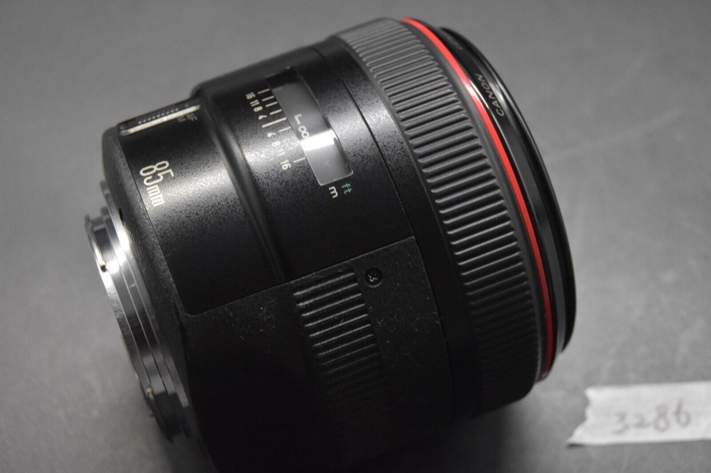 Canon EF 85mm F/1.2 L USM Portrait Lens for EOS EF Mount from JAPAN 【MINT】 3286
