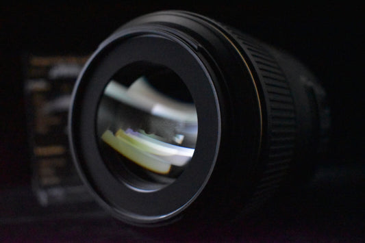 [1 Yr Warranty] Nikon AF-S MICRO NIKKOR 105mm F/2.8G ED VR Lens from JAPAN 6720