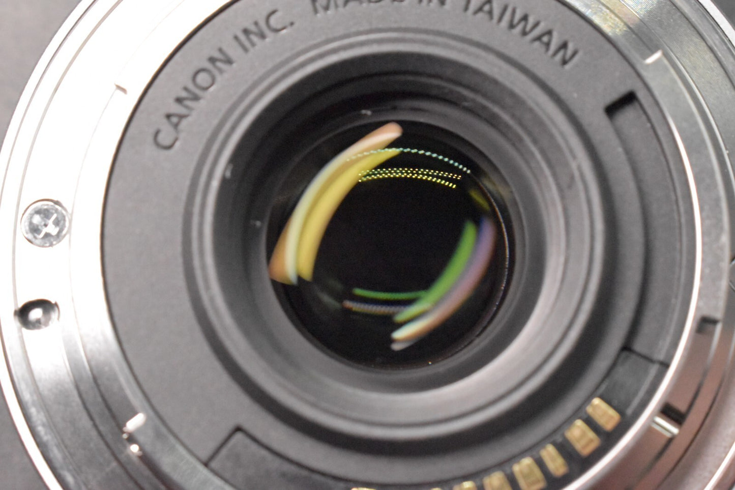 [1 Yr Warranty] Canon EF-M 22mm f/2 STM Lens for EOS M EF-M Mount Silver 6520