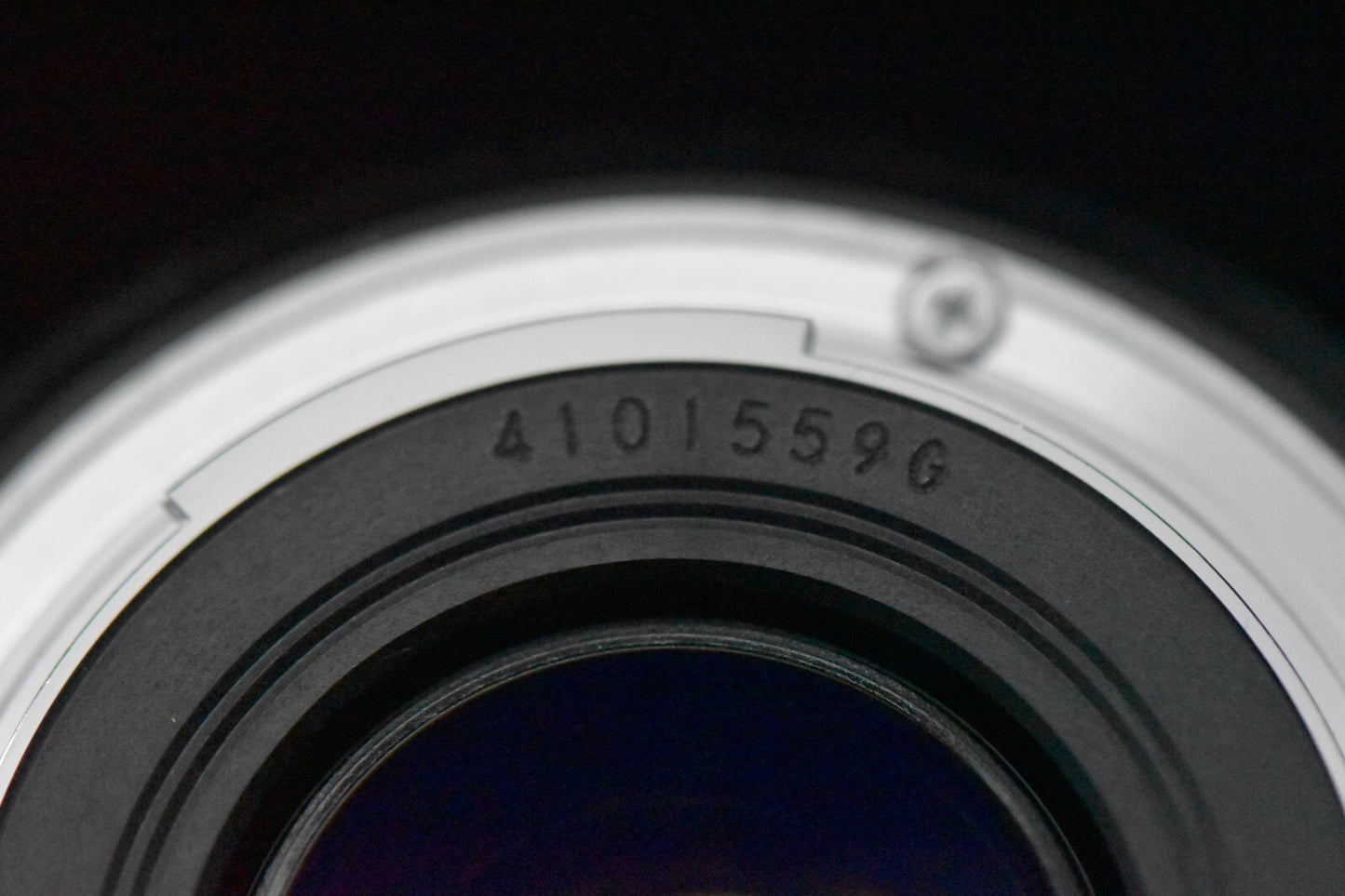 [1 Yr Warranty] Canon EF 75-300mm f/4-5.6 IS USM Telephoto Zoom Lens 6828