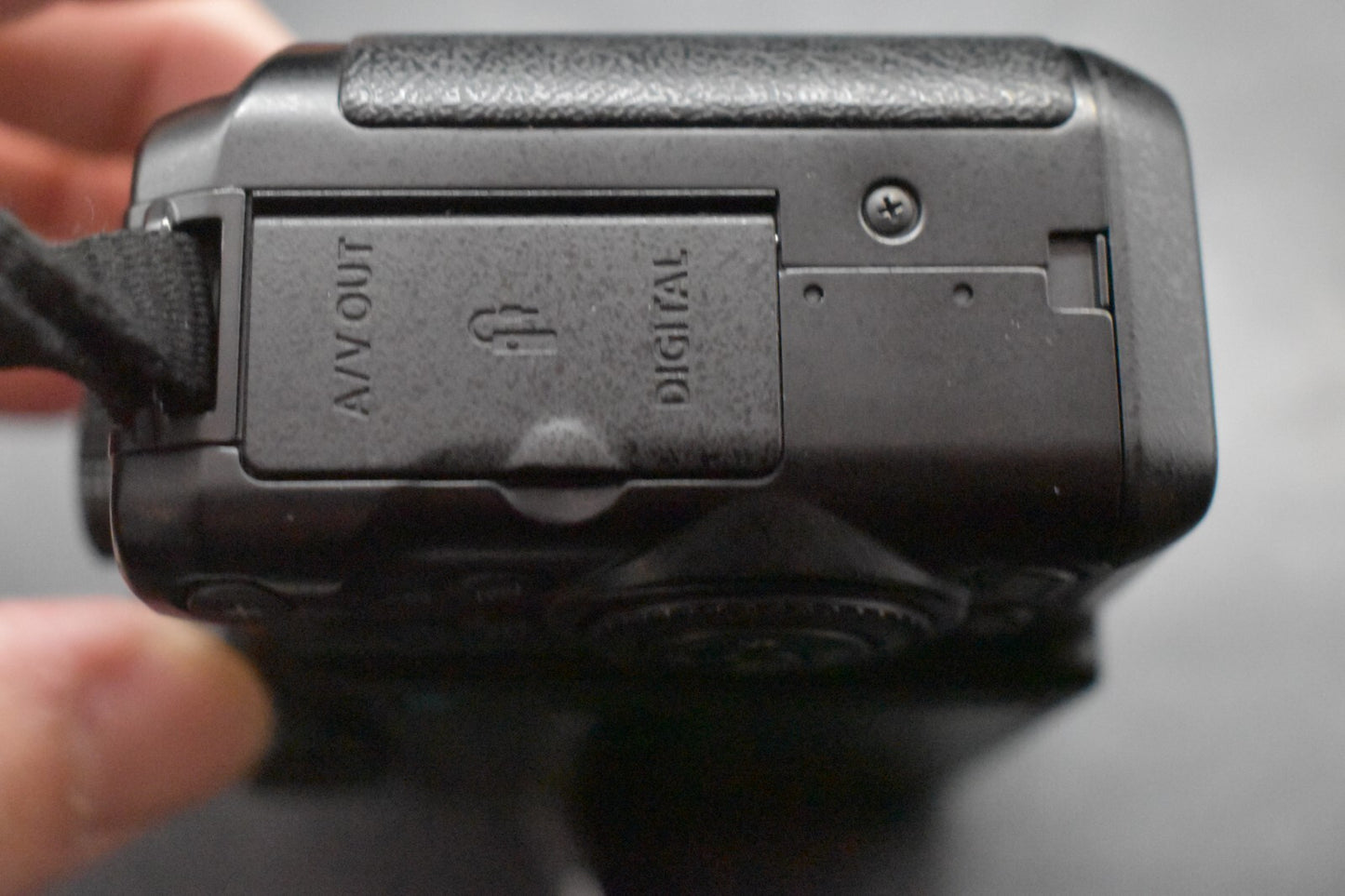 [1 Yr warranty] Canon PowerShot G10 Point and Shoot Digital Compact Camera 6597