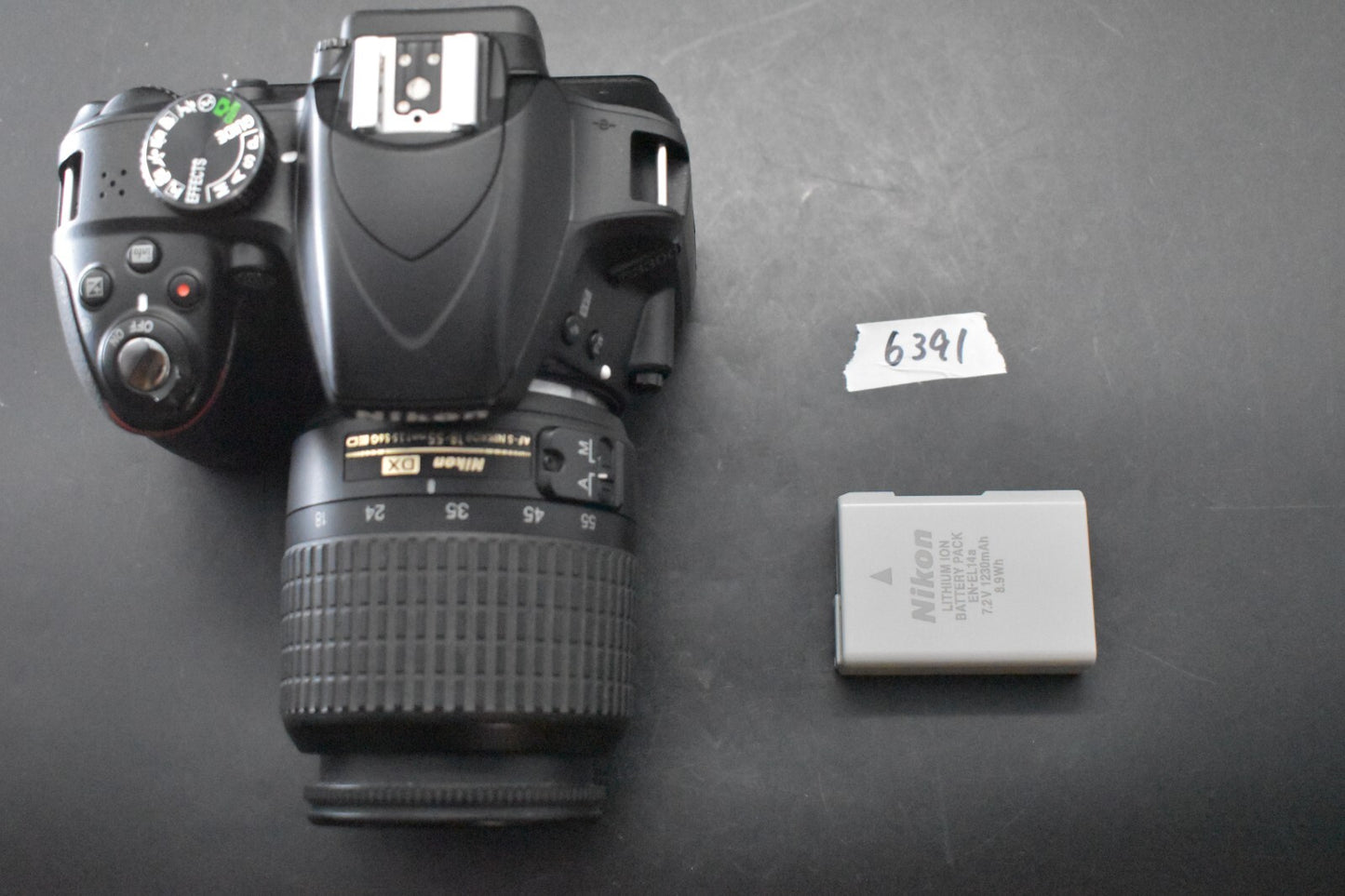 [1 Yr Warranty] Nikon D3300 DSLR Digital Camera with Lens 6391