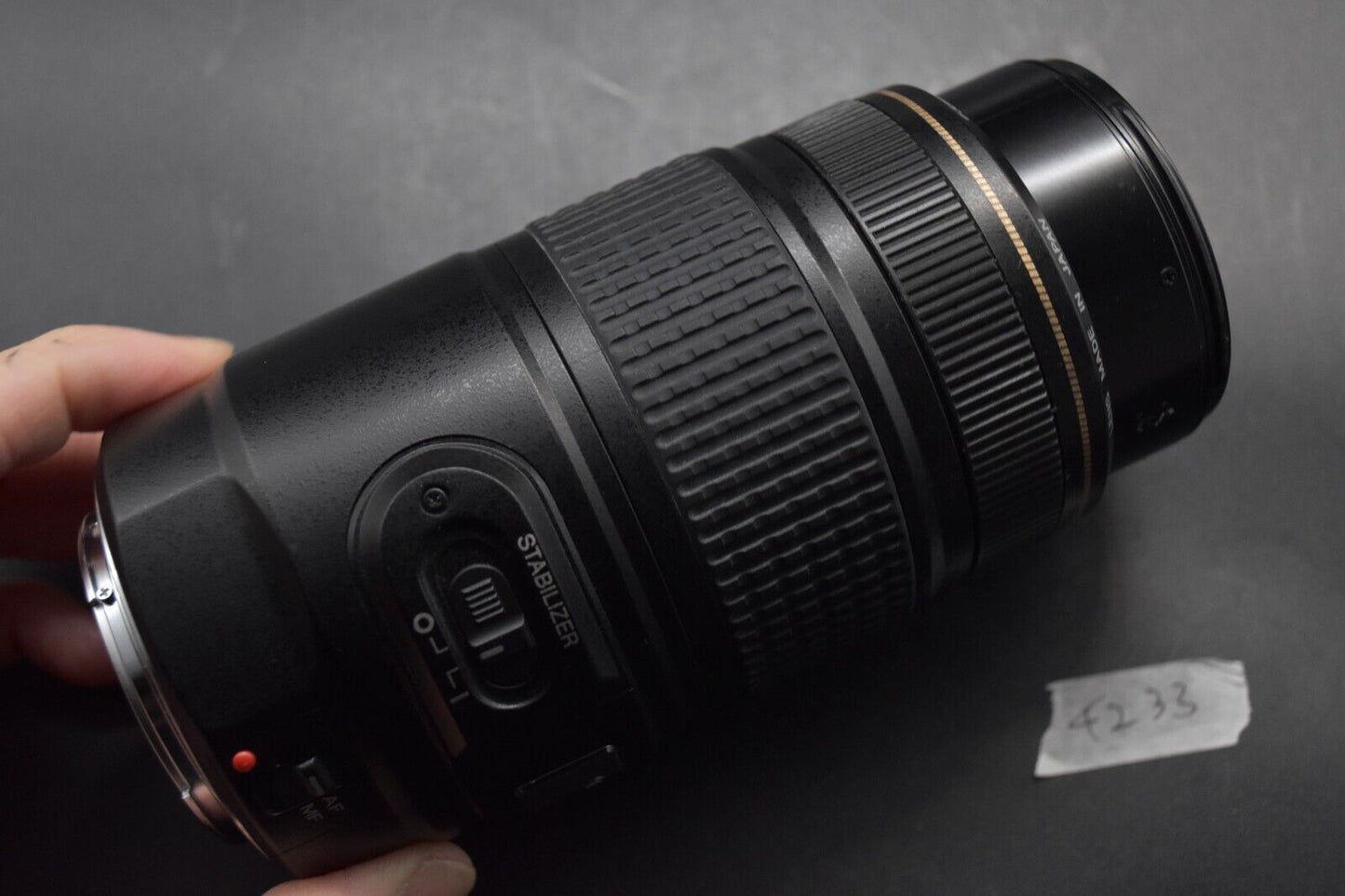 Canon EF 75-300mm f/4-5.6 IS USM Telephoto Zoom Lens from JAPAN 【MINT-】4233