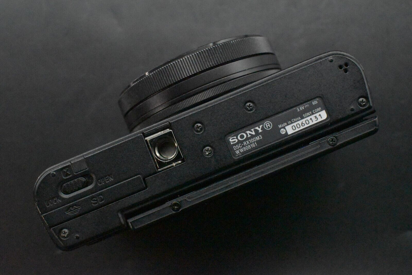 [1 Yr Warranty] Sony CyberShot DSC-RX100 III M3 Point Shoot Digital Camera 6819