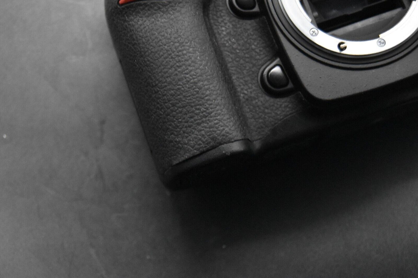 Nikon D200 10.2MP Digital SLR Camera Black Body Battery JAPAN 【MINT- SC 69537】