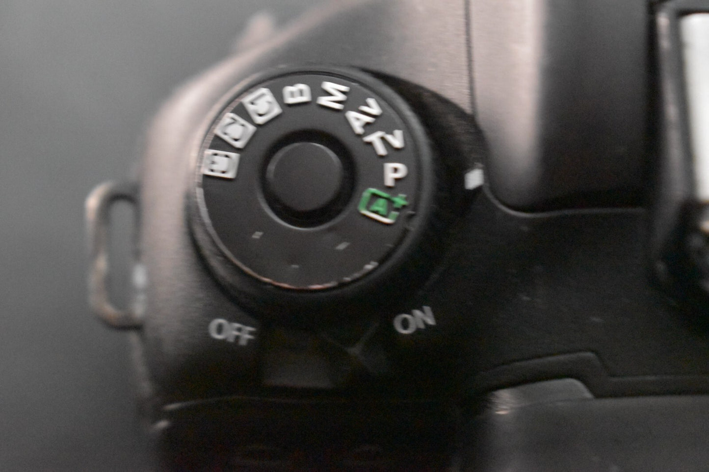 [1 Yr warranty] Canon EOS 7D Mark II DSLR Digital SLR Video Camera Used 6580