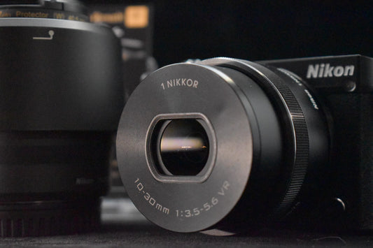 [1 Yr warranty] Nikon 1 J5 DSLR Mirrorless Digital Camera with Lens Black 6412