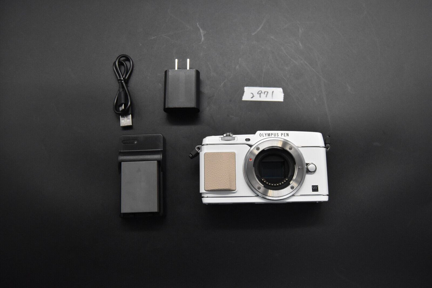 Olympus PEN E-P5 White Body  From JAPAN 【ALMOST MINT SC 534】 #2971