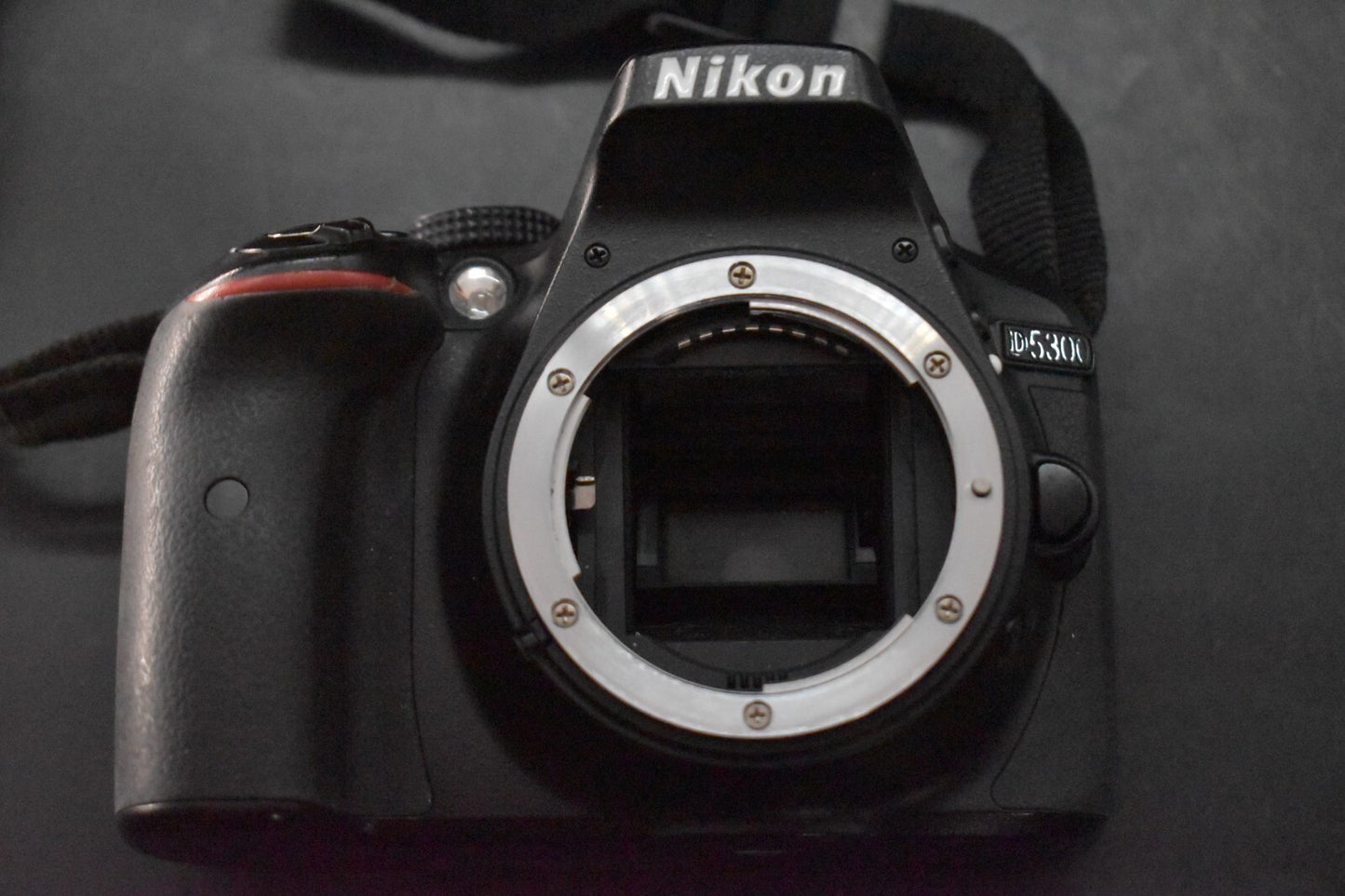 [1 Yr warranty] Nikon D5300 24.2 MP DSLR Digital Video Camera with Lens 6171
