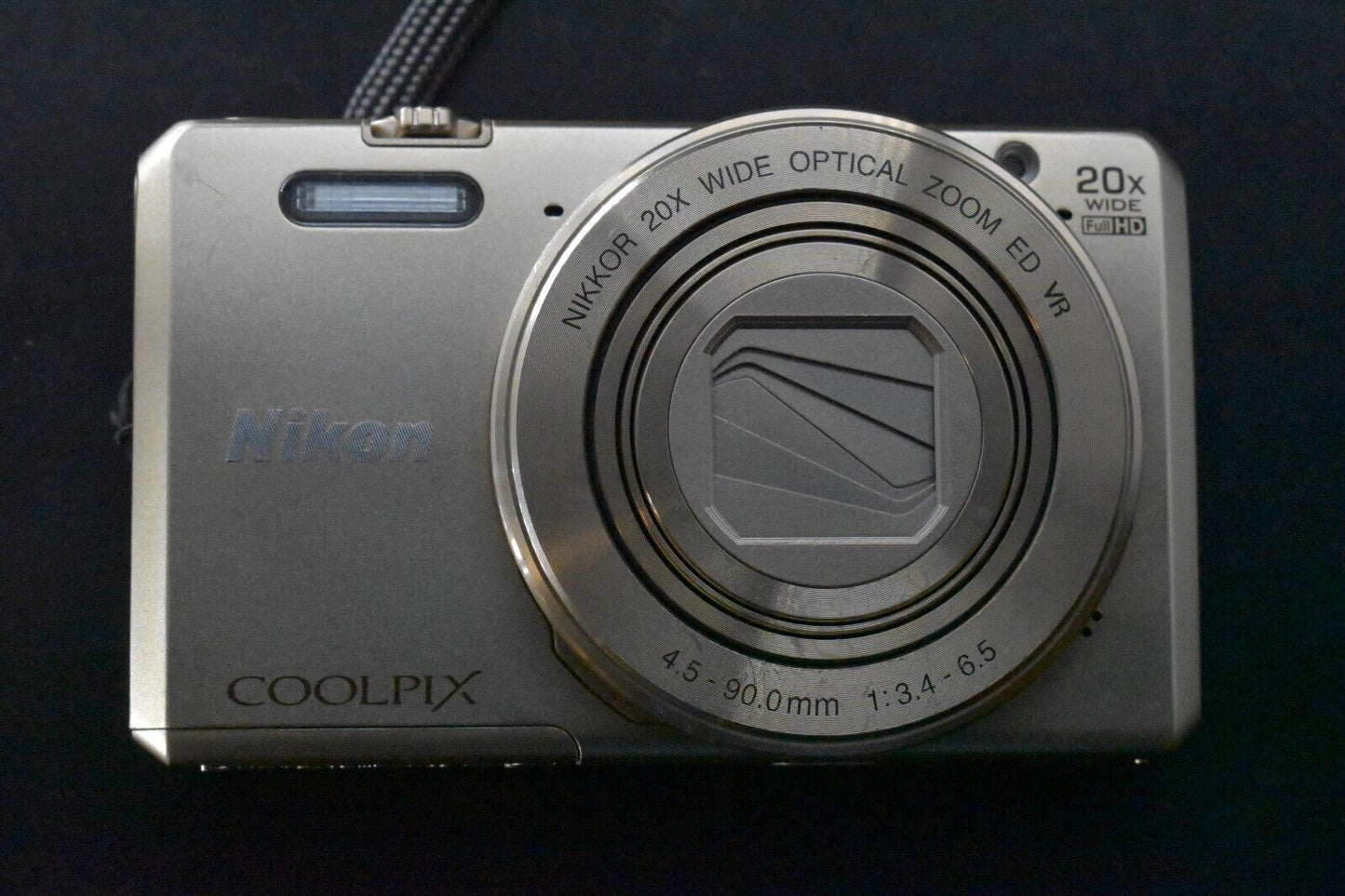 Nikon COOLPIX S7000 oro 16,0 MP 20x fotocamera digitale compatta GIAPPONE [MI...
