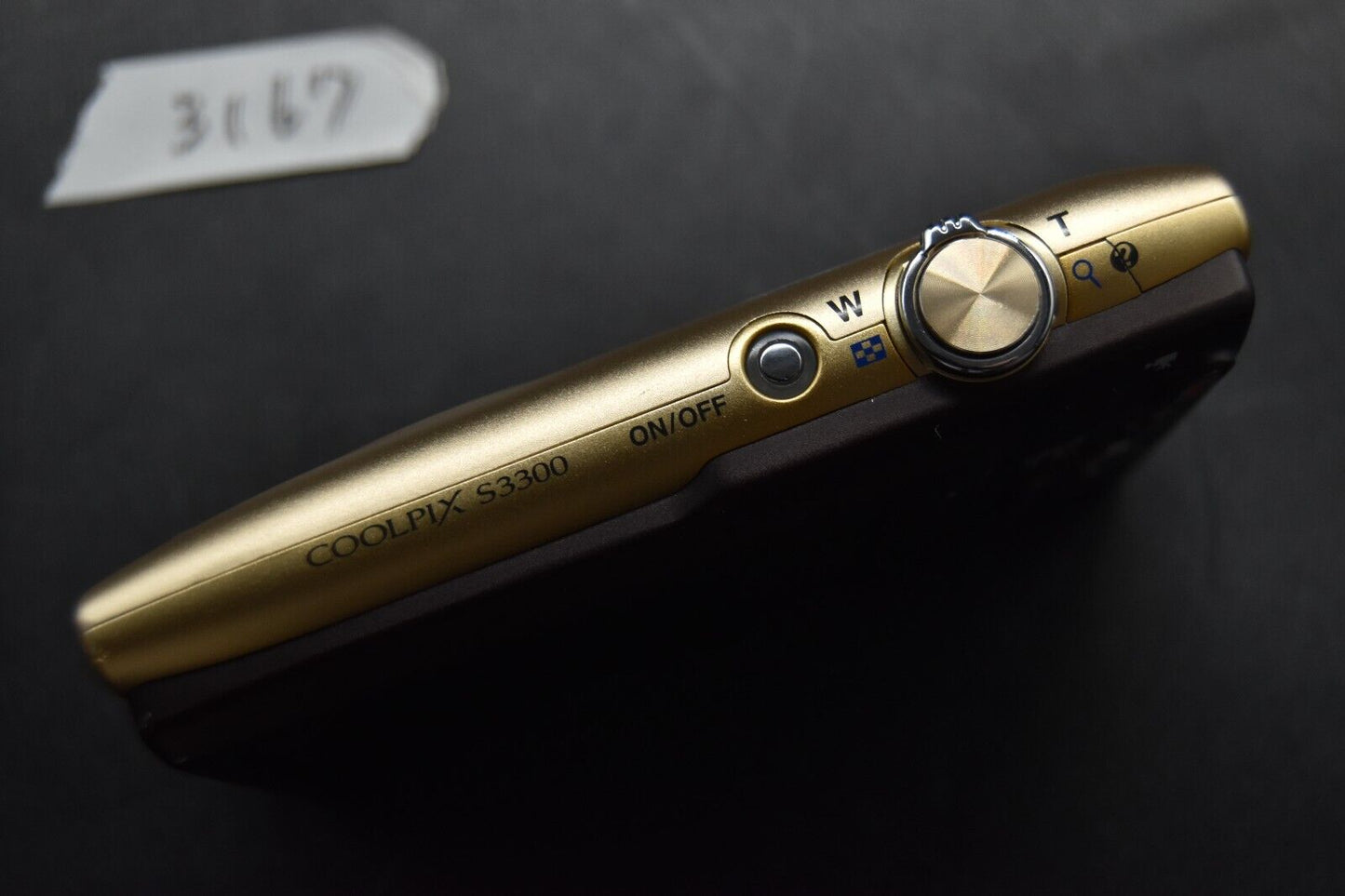 Nikon COOLPIX S3300 6XZoom 16.0 MP Digital Camera Gold JAPAN 【ALMOST MINT】3167