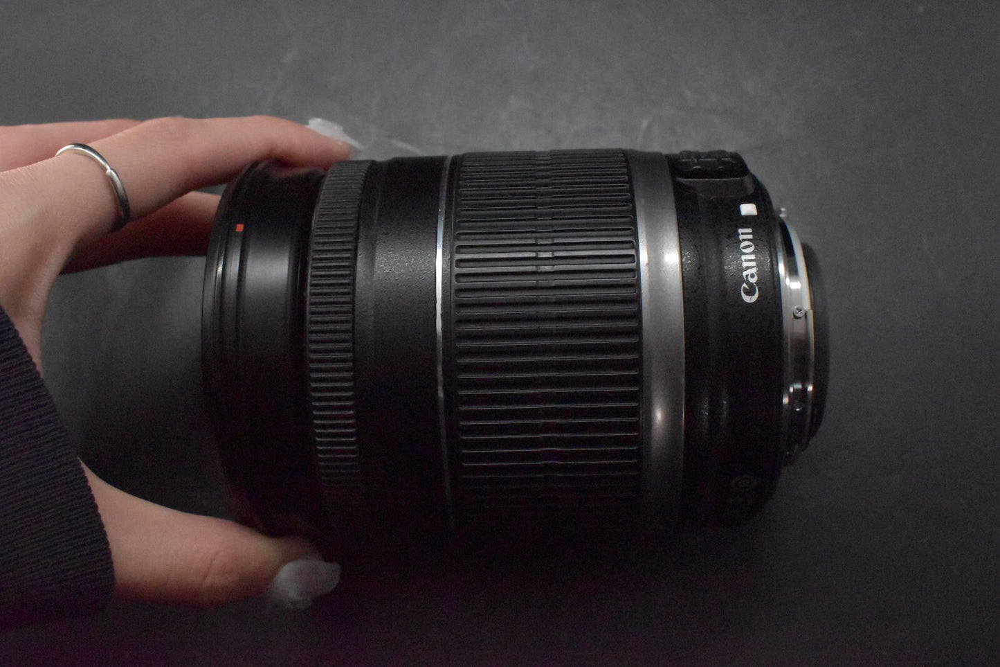 [1 Yr warranty] Canon EF-S 18-200mm f/3.5-5.6 IS Wide Angle Zoom AF Lens 6453