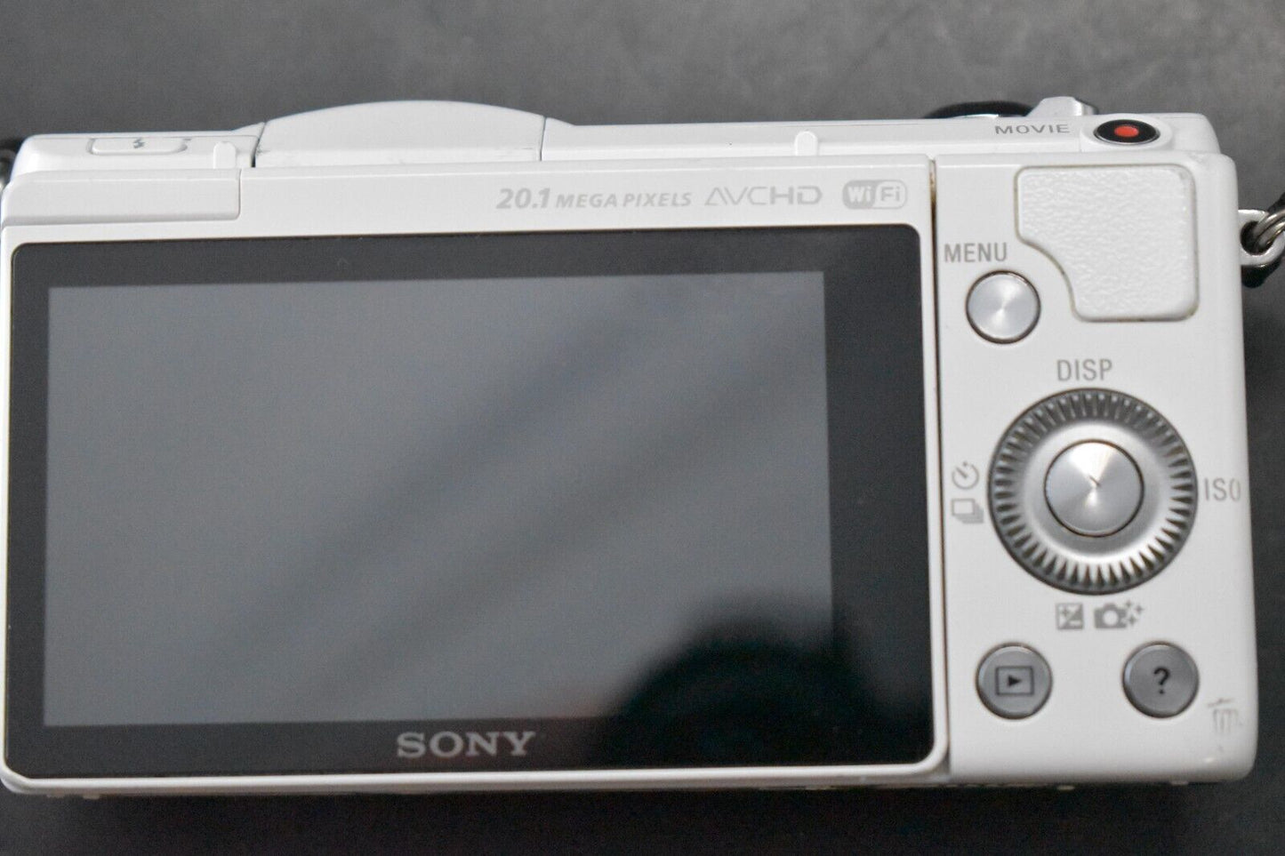 [1 Yr Warranty] Sony Alpha a5000 Mirrorless Digital Camera with Lens White 5856