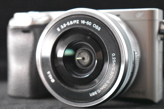 [1 Yr warranty] Sony a6000 Digital Mirrorless Camera with Lens Silver 6621