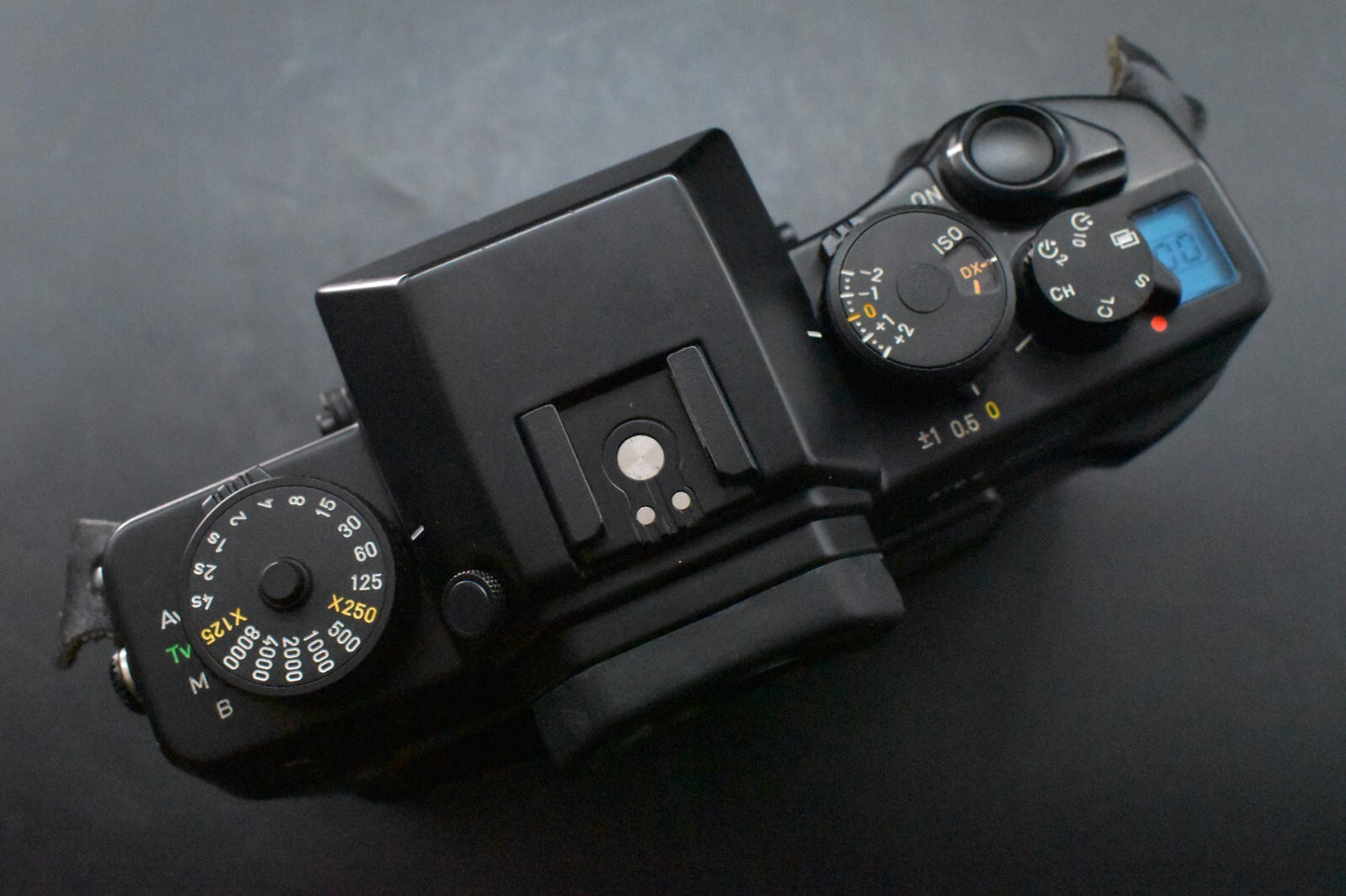 [1 Yr Warranty] Contax RTS lll 35mm SLR Film Camera Body For C/Y Mount 6433