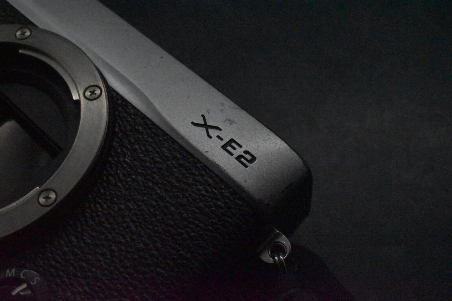 Fotocamera digitale mirrorless Fujifilm Fuji X-E2 argento usata [QUASI NUOVA]...