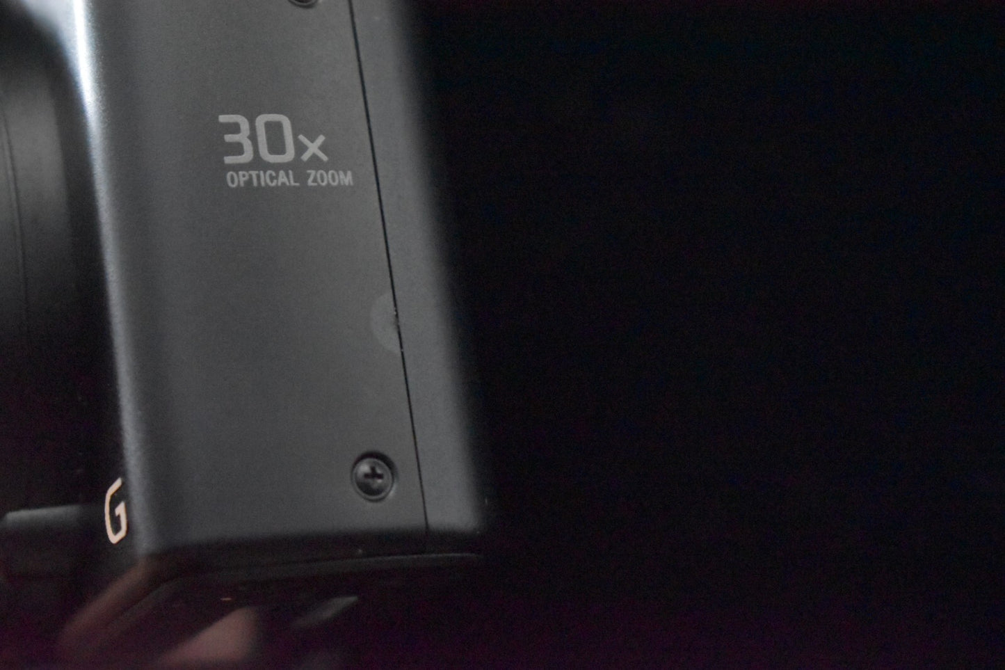 [1 Yr Warranty] SONY Cyber-Shot DSC-HX50V 20.4MP 30X Zoom Digital Camera 6681